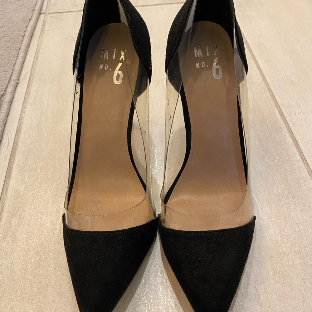 DSW pumps